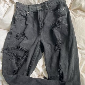 American Eagle Distressed Mom Jeans
